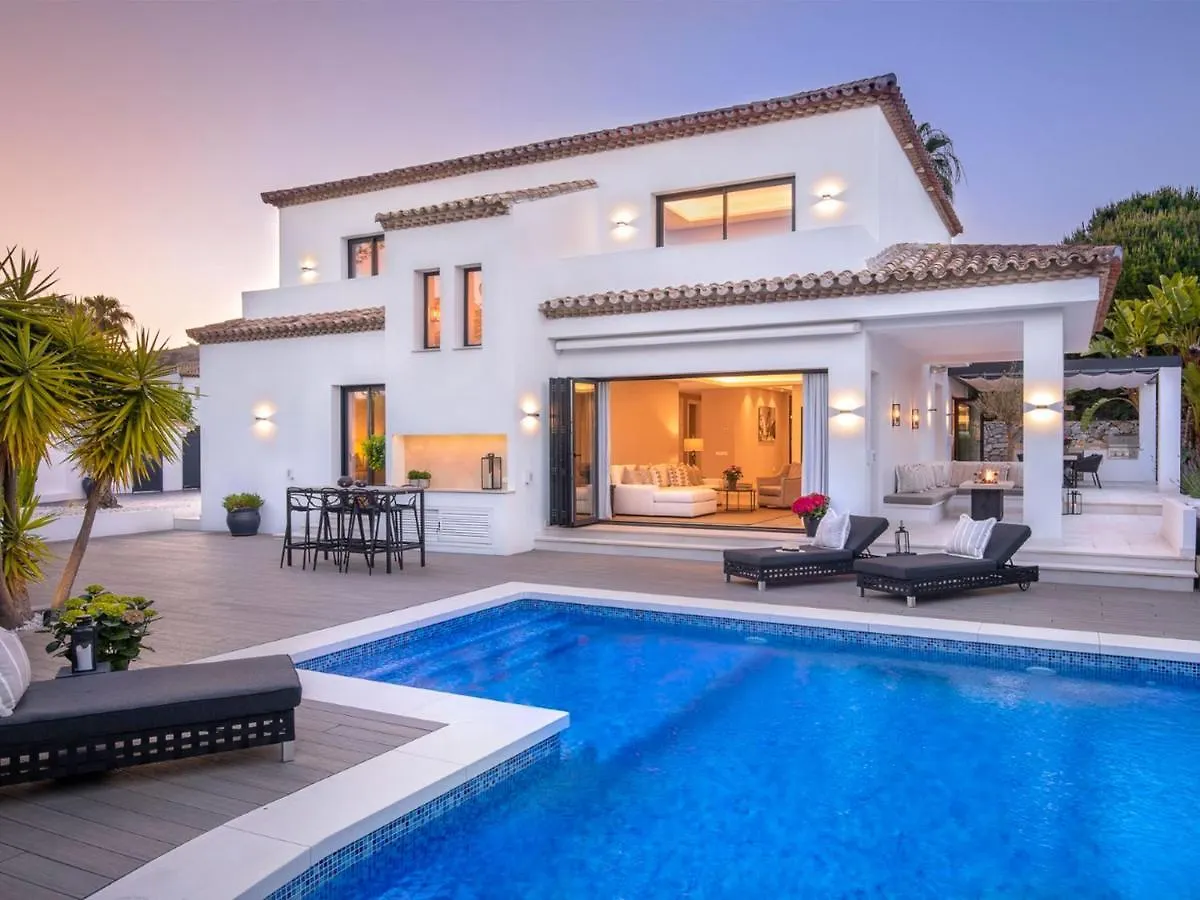 Vacation Marbella I Villa Lina, Golf Valley, Private Heated Pool, Jacuzzi, Close To The Marina Spain