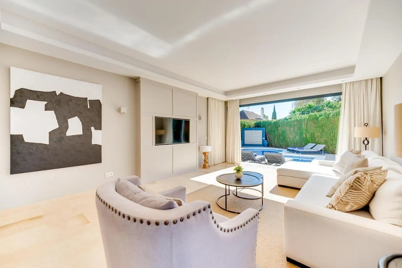 Vacation Marbella I Villa Lina, Golf Valley, Private Heated Pool, Jacuzzi, Close To The Marina