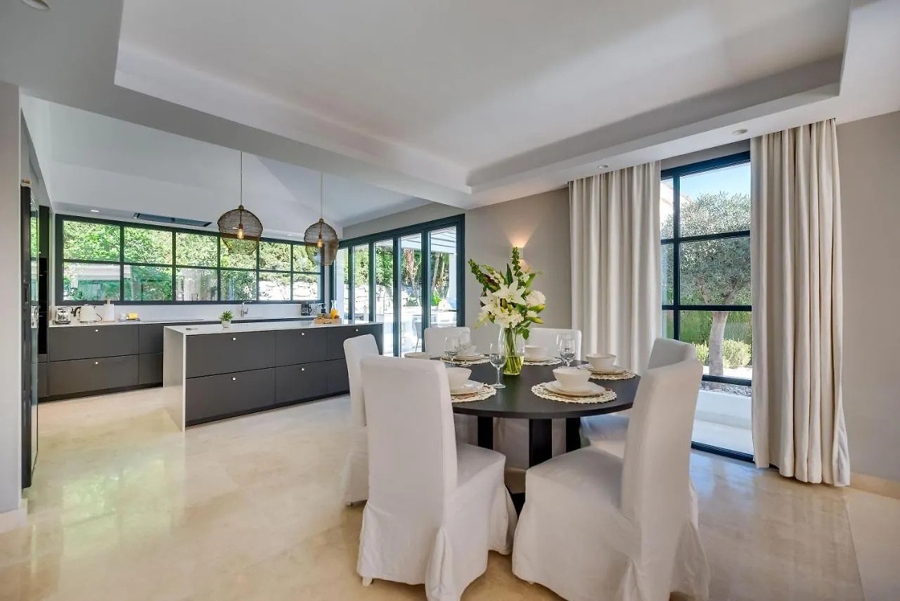 Vacation Marbella I Villa Lina, Golf Valley, Private Heated Pool, Jacuzzi, Close To The Marina